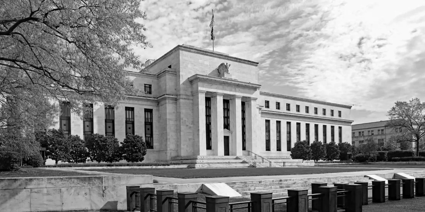 How the Fed influences the bitcoin price